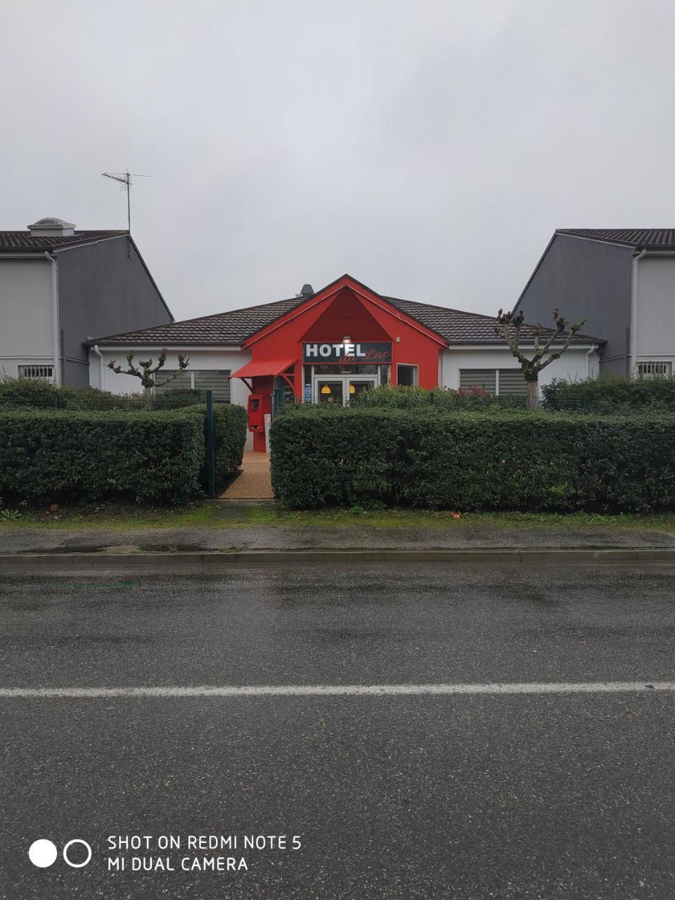 Hotel - Restaurant Du Lac - Agen Boé Buitenkant foto